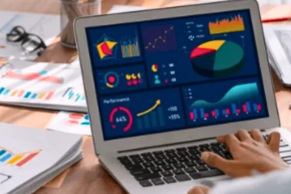 Harnessing the Potential of Financial and Business Intelligence for Competitive Advantage in Banking